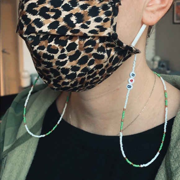 Hand Beaded Mask Chain - Picture 7 of 16